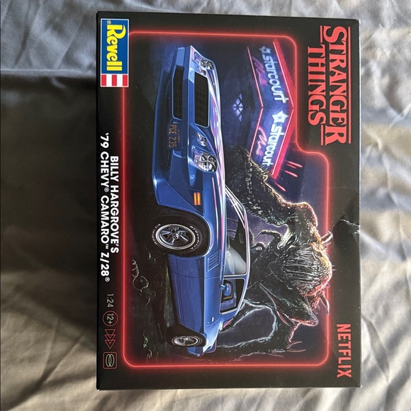 Other - Stranger Things '79 Chevy Camaro Z28 Model Kit